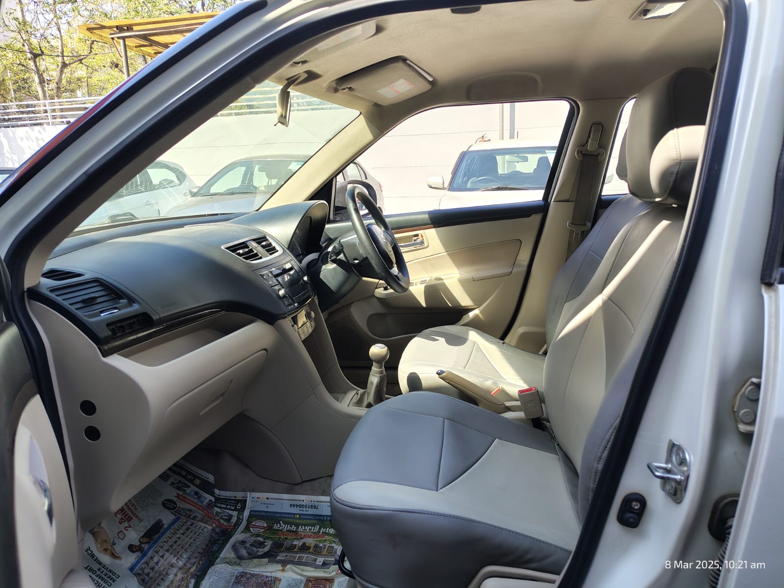 Maruti Suzuki Dzire Lxi – White