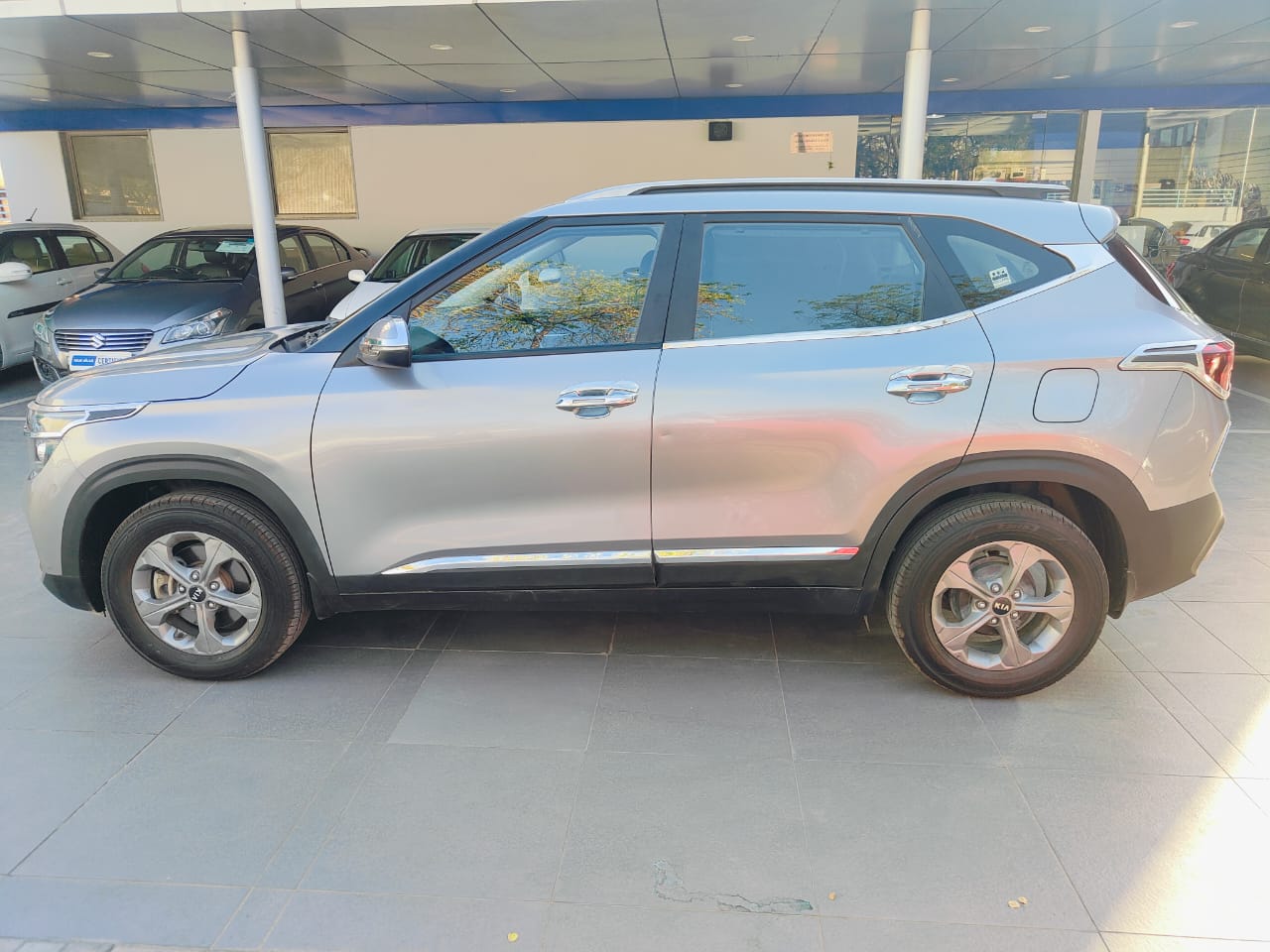 Kia Seltos HTK Plus – Silver