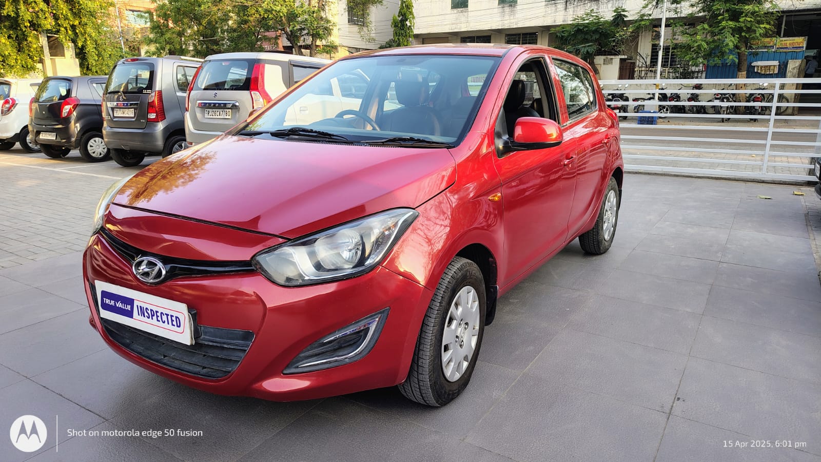 Hyundai- I-20 Magna Red