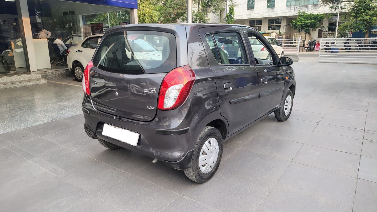 Maruti Suzuki Alto LXI – Grey