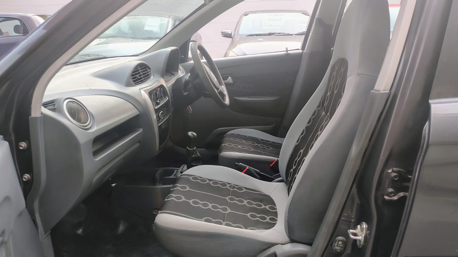 Maruti Suzuki Alto LXI – Grey