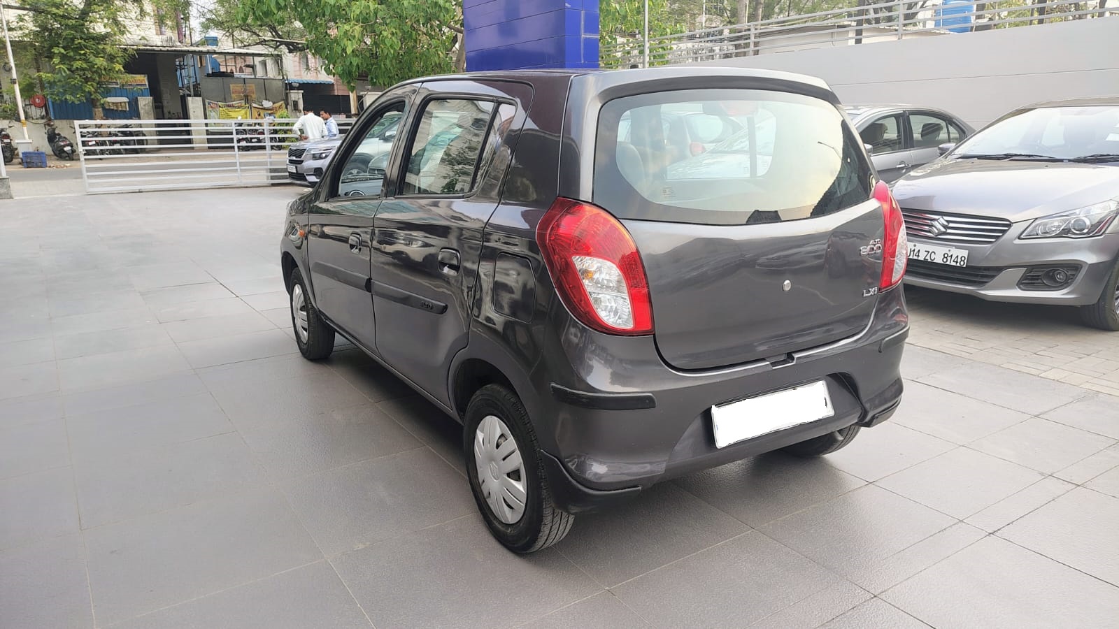Maruti Suzuki Alto LXI – Grey