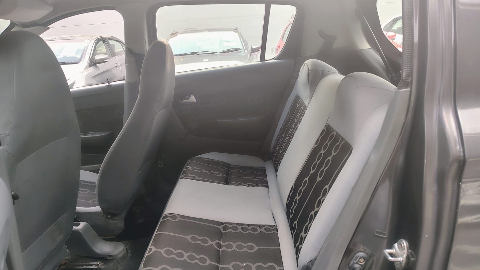 Maruti Suzuki Alto LXI – Grey