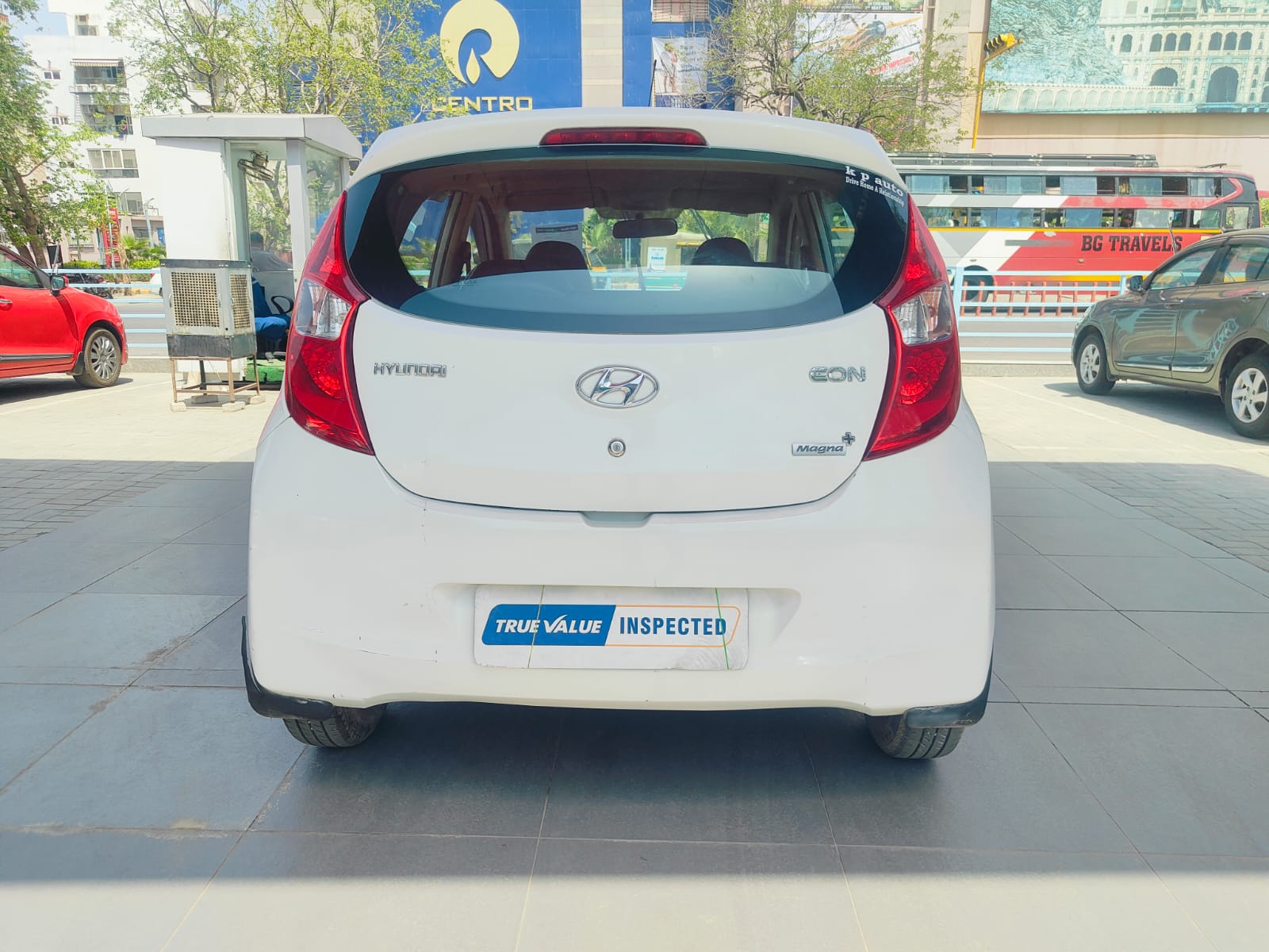 Hyundai-Eon Magana-White