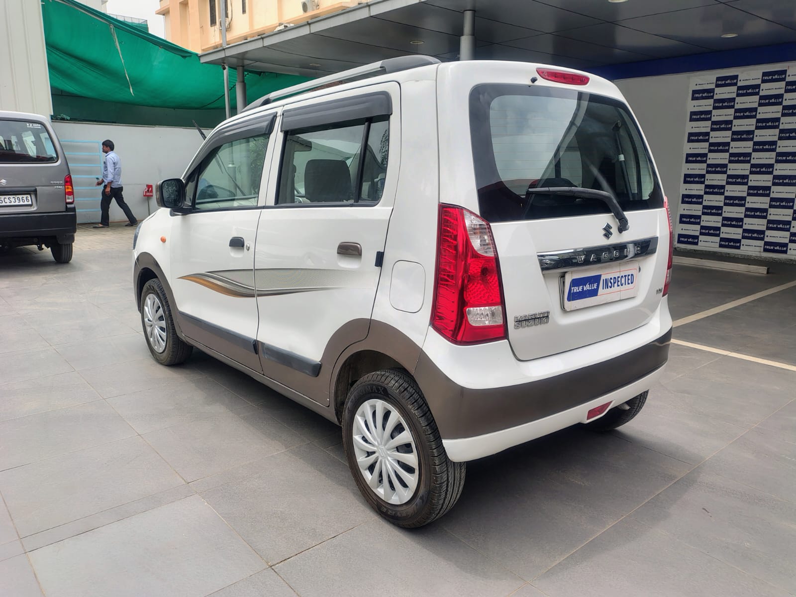 Maruti Suzuki Wagon R VXI – White