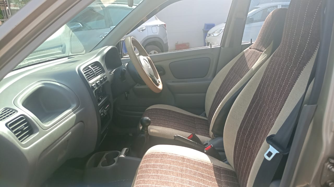 Maruti Suzuki Alto k-10 Vxi – Beige