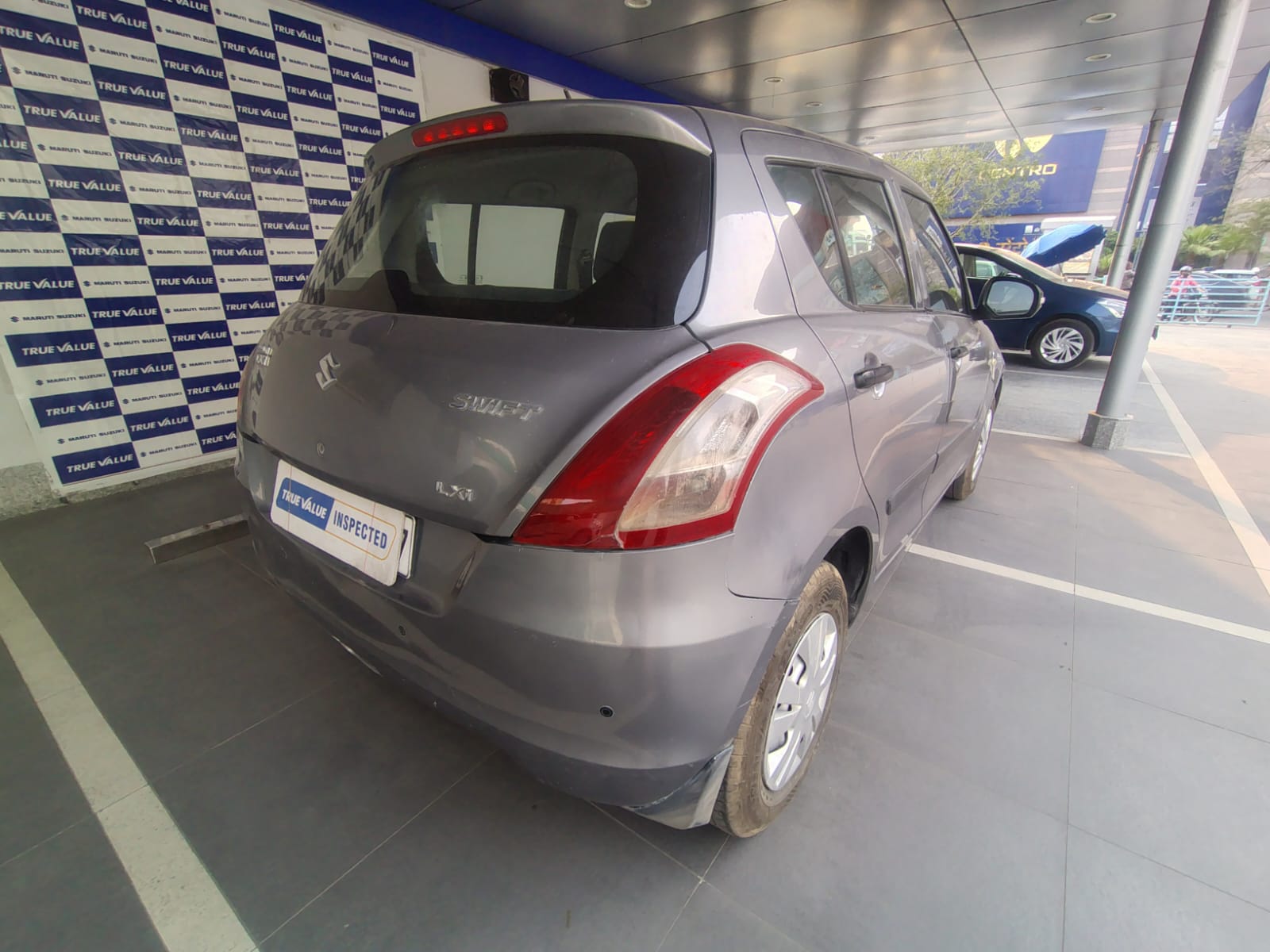 Maruti Suzuki Swift Lxi -Grey